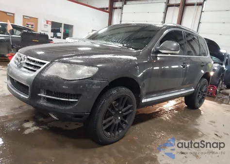 2008 Volkswagen Touareg 2 V8 Fsi из США, поврежденный, VIN WVGCB77L88D036924